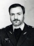 7800583.jpg